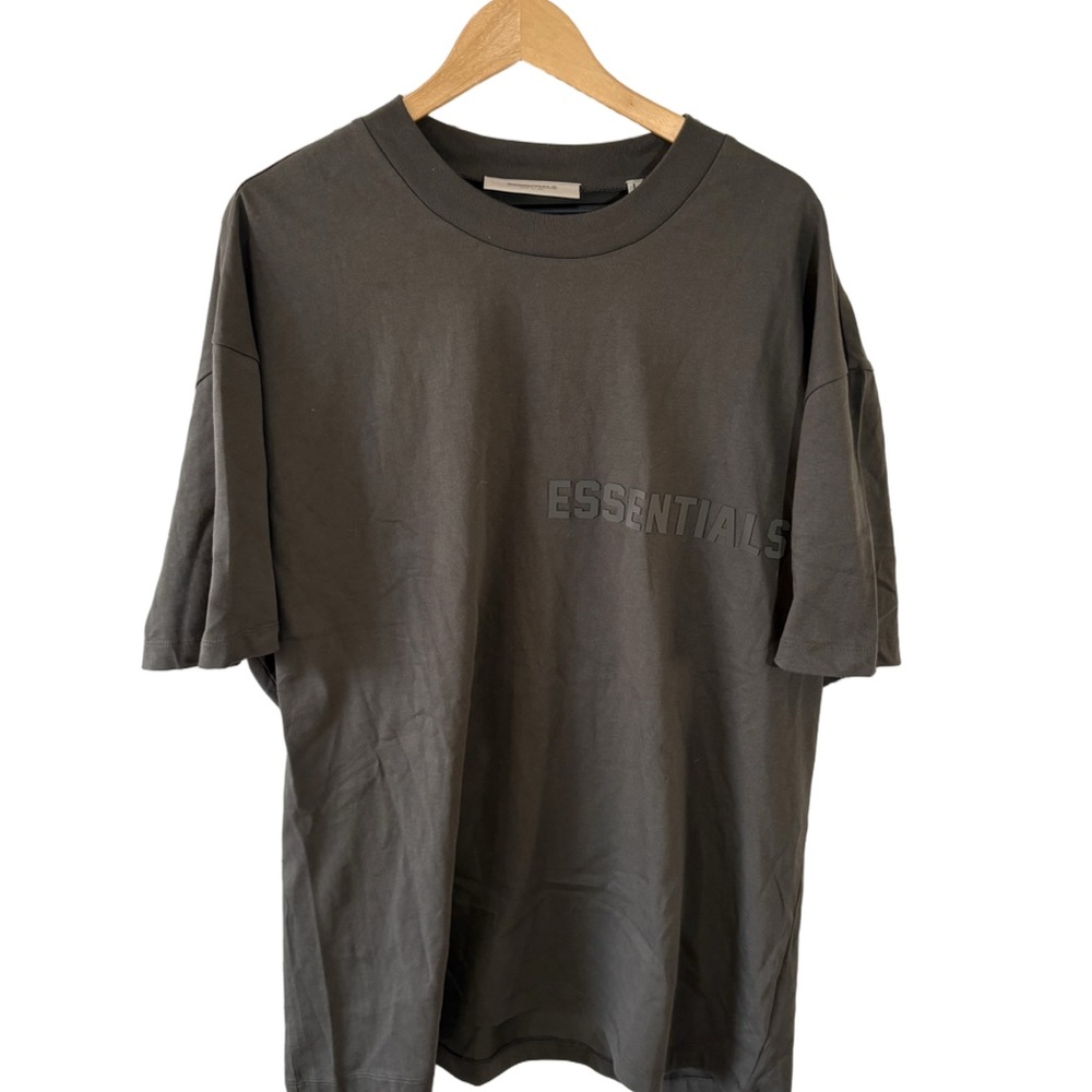 Fear of God ESSENTIALS T-Shirt | Dark Gray | Men’s Large | 100% Cotton